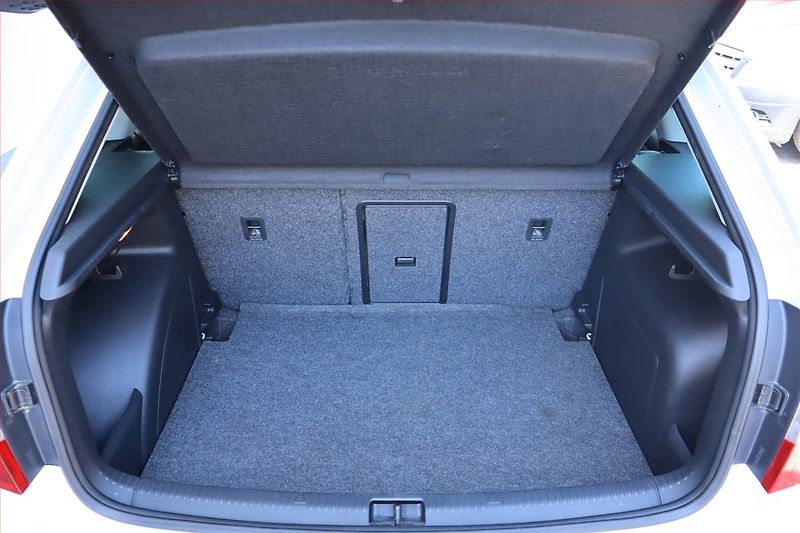 Škoda Rapid (2015) Spaceback 1.6 TDI, Serv.kniha - fotka 14 z 21