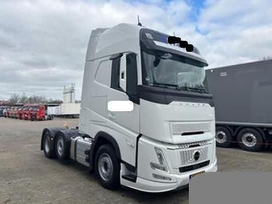 Volvo FH (2025) 500 6x2 hydraulika EURO 6 - fotka 3 z 9