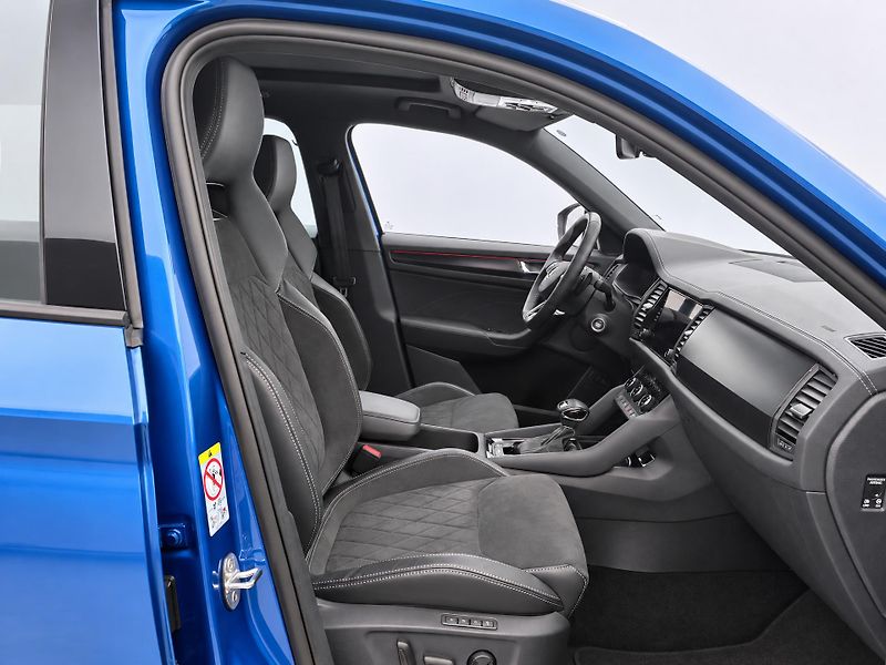 Škoda Kodiaq 2,0 TDI DSG 4x4 Sportline DPH - fotka 12 z 35