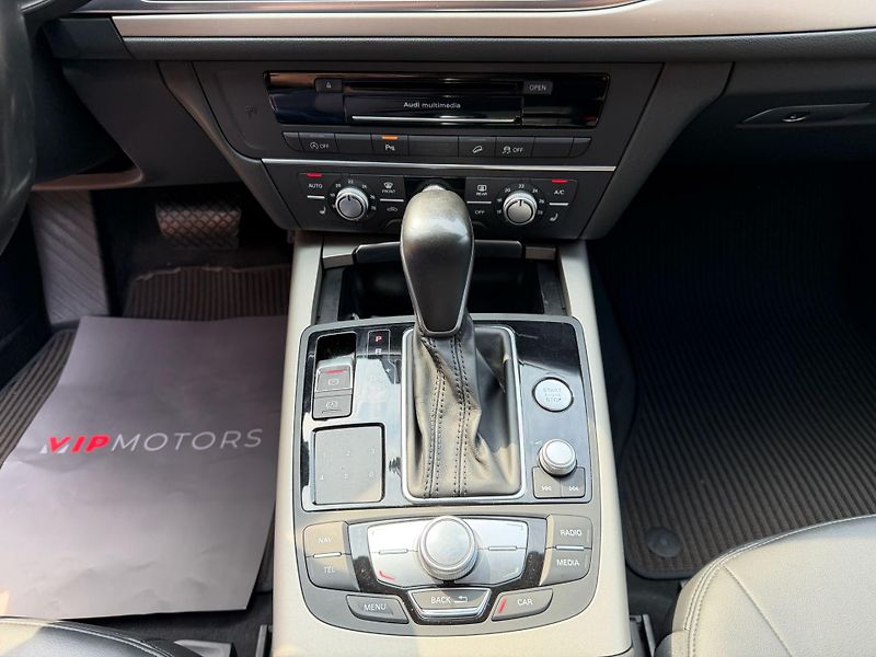 Audi A6 Allroad 30TDi-200KW-NEZ T.-LED-TAŽNE - fotka 27 z 32