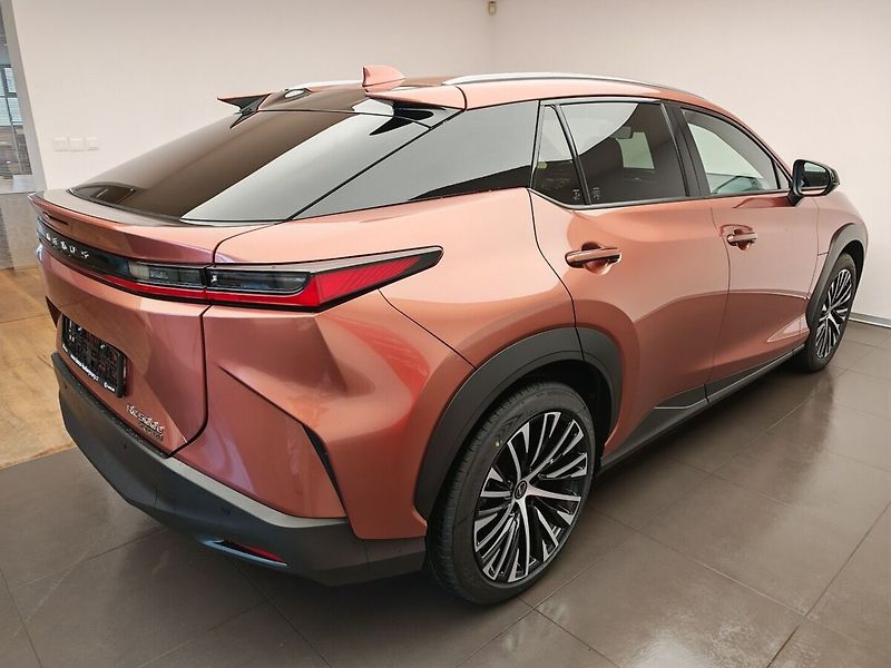 Lexus Ostatní 500e Prestige - fotka 4 z 45
