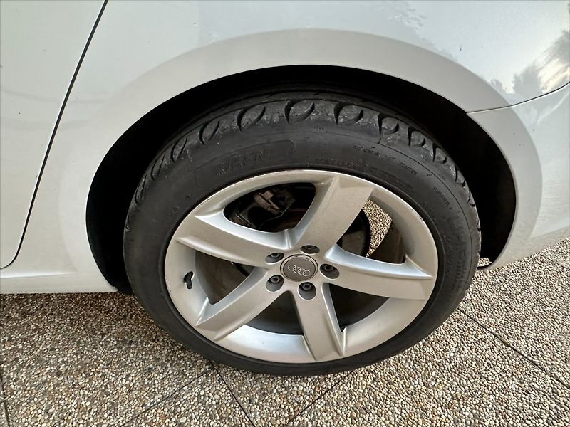Audi A3 1,6 81kW  Sportback - fotka 40 z 45
