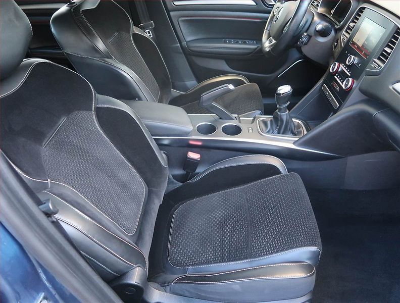Renault Mégane (2017) 1.2 TCe, Navi, Tempomat - fotka 9 z 16