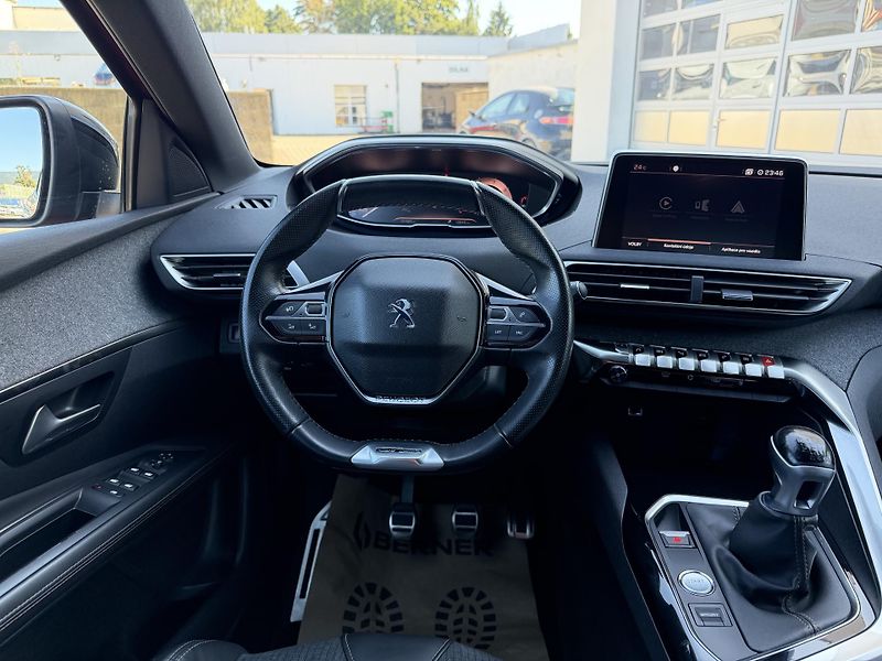 Peugeot 3008 GT Line 2.0 BlueHDI 150k S&S F - fotka 10 z 30