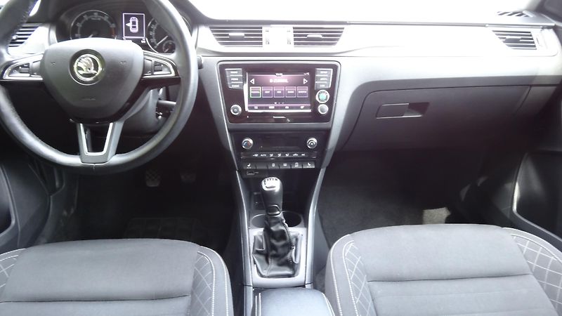 Škoda Rapid 1.0TSi 81kW Style rezervace - fotka 5 z 20