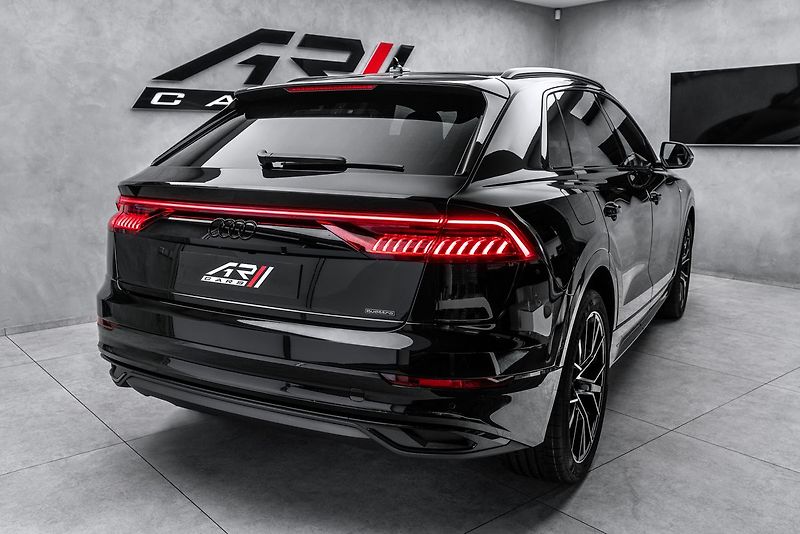 Audi Q8 50TDI S-line Matrix Vzduch - fotka 6 z 18