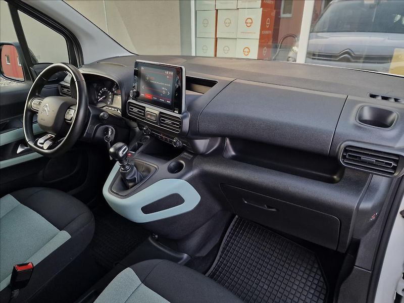 Citroën Berlingo 1.5 BlueHDi 100 Feel, ČR,1Maj - fotka 13 z 47