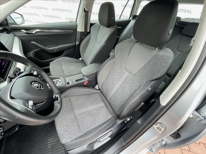 Škoda Octavia 1,5 TSi G-tec,DSG,STYLE - fotka 11 z 26