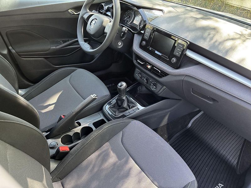 Škoda Fabia (2021) 1.0 MPI Ambition - fotka 9 z 25