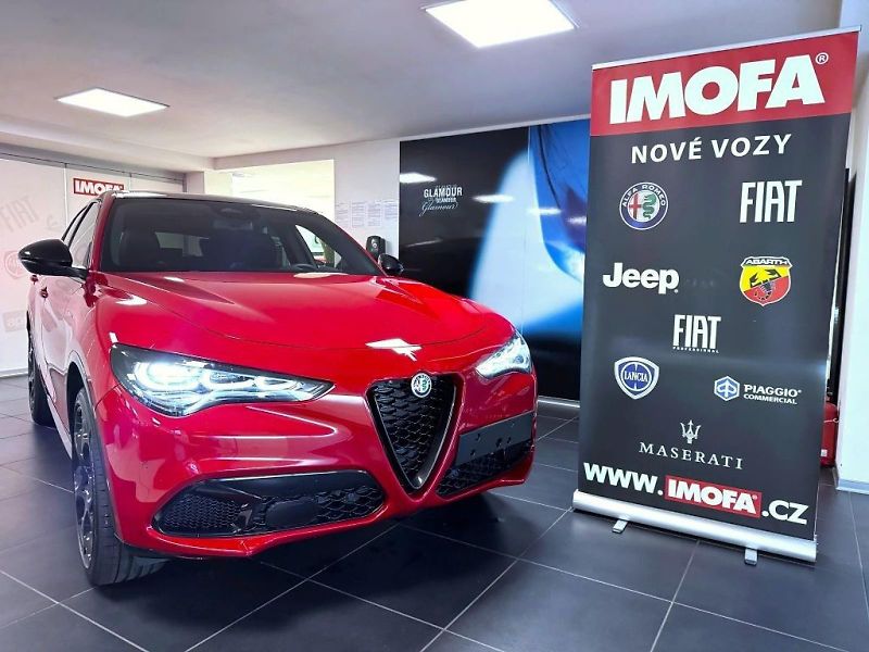 Alfa Romeo Stelvio (2026) 2.0T 280k AT8 ZF Q4 4x4 Veloce - fotka 2 z 22
