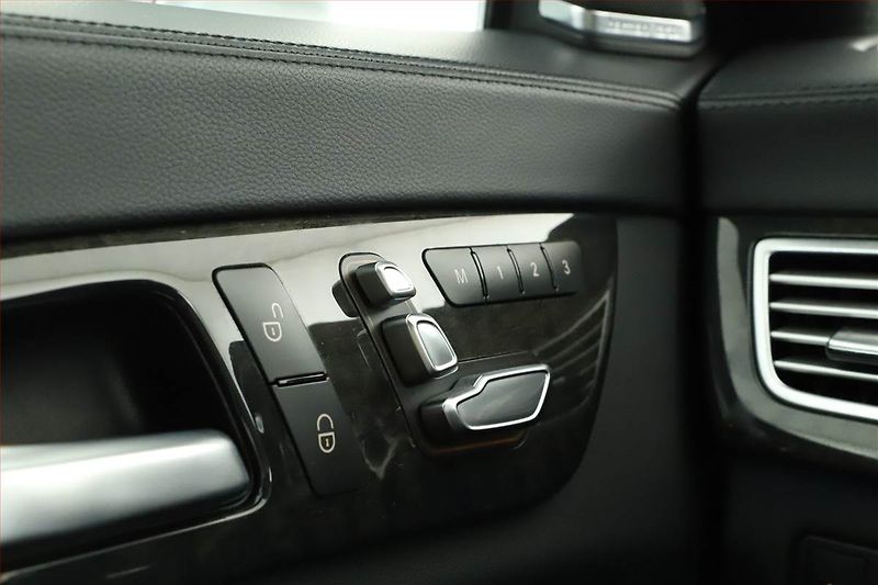 Mercedes-Benz CLS (2016) 350 d 4MATIC, 4X4, Automat - fotka 11 z 19