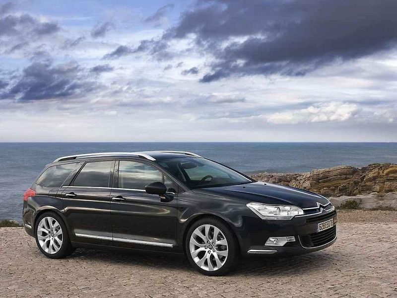 Citroen C6.