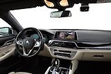 BMW Řada 7 750Li xDrive - náhled 13