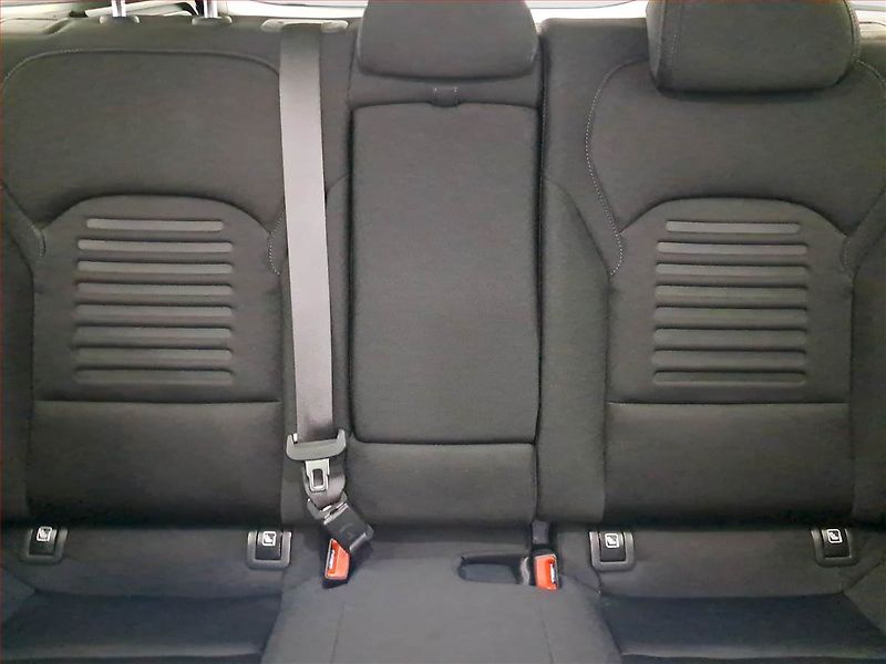 Hyundai i30 (2024) Style 1.0 T-GDI, ČR,1.maj - fotka 10 z 17
