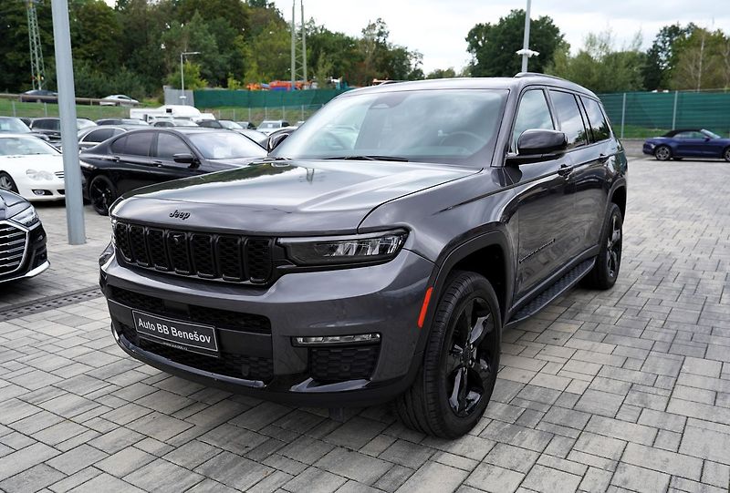 Jeep Grand Cherokee 3.6i V6 Long Limited/4x4/300PS - fotka 2 z 48
