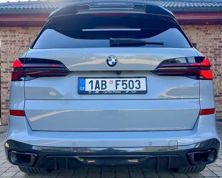 BMW X5 (2023) - fotka 3 z 25