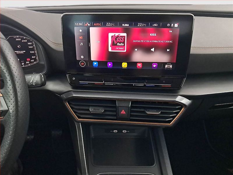 Cupra Formentor (2024) 1.5 TSI - fotka 12 z 17