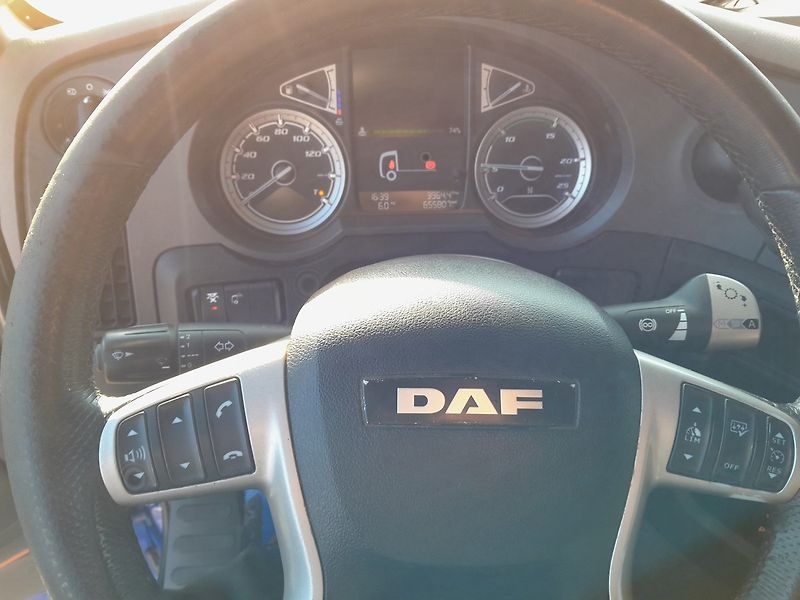 DAF XF 480 FT SSC LowDeck - fotka 17 z 33