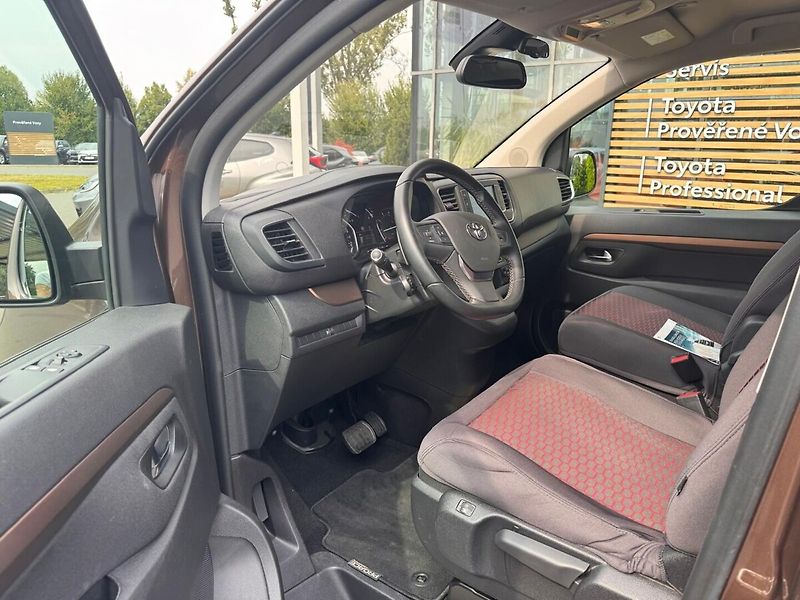 Toyota ProAce Verso Fullvans - fotka 11 z 13