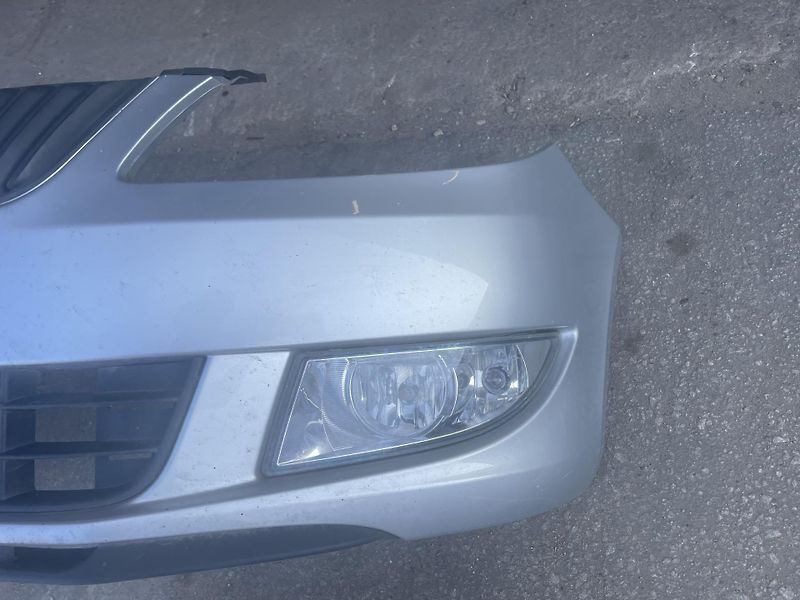 Škoda Fabia (2010) II přední nárazník facelift  - fotka 2 z 3