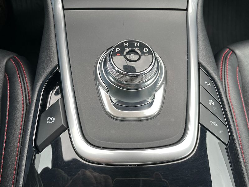 Škoda Rapid (2015) 1.2 TSi 63kW! 2 sady kol! - fotka 18 z 25