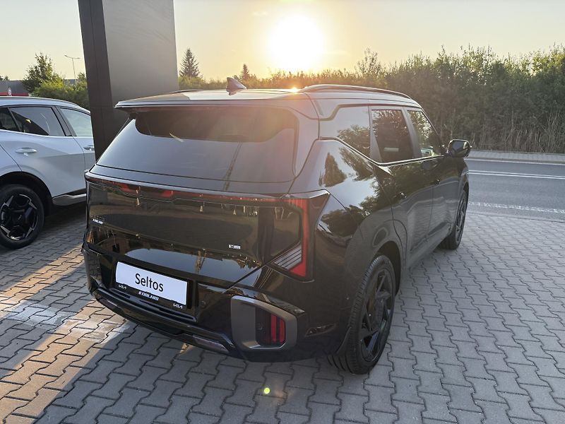 Kia Seltos (2026) XLINE 1.6 T-GDI 132KW 7DCT 4X4 - fotka 3 z 19