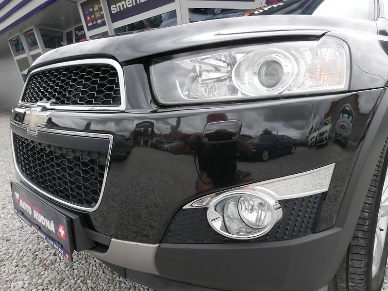 Chevrolet Captiva 2,2 Td 120kW Navi REZERVACE - fotka 3 z 35