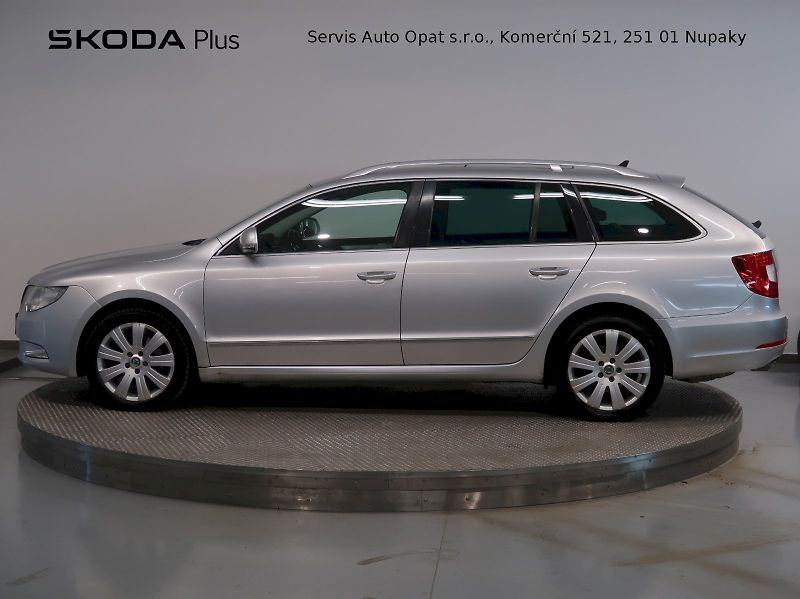 Škoda Superb (2013) ELEGANCE 2.0TDI 103KW 4x4 DSG - fotka 3 z 41
