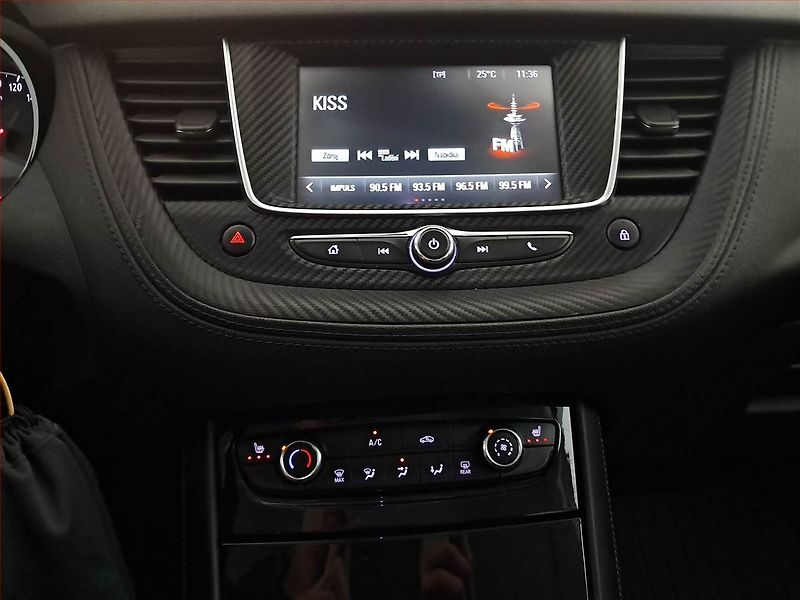 Opel Grandland X (2020) 1.2 Turbo, ČR,1.maj - fotka 12 z 16