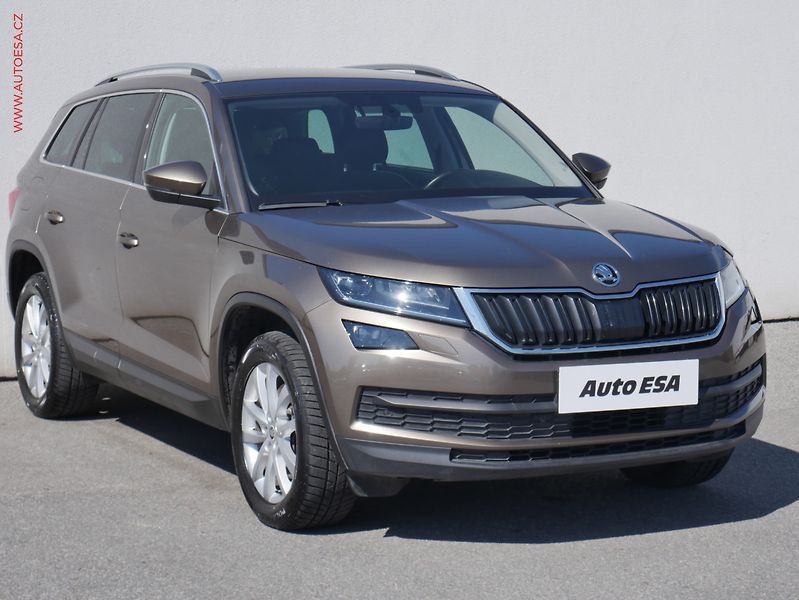 Škoda Kodiaq (2017) 2.0 TSi 4x4, 7míst, ČR - fotka 1 z 27
