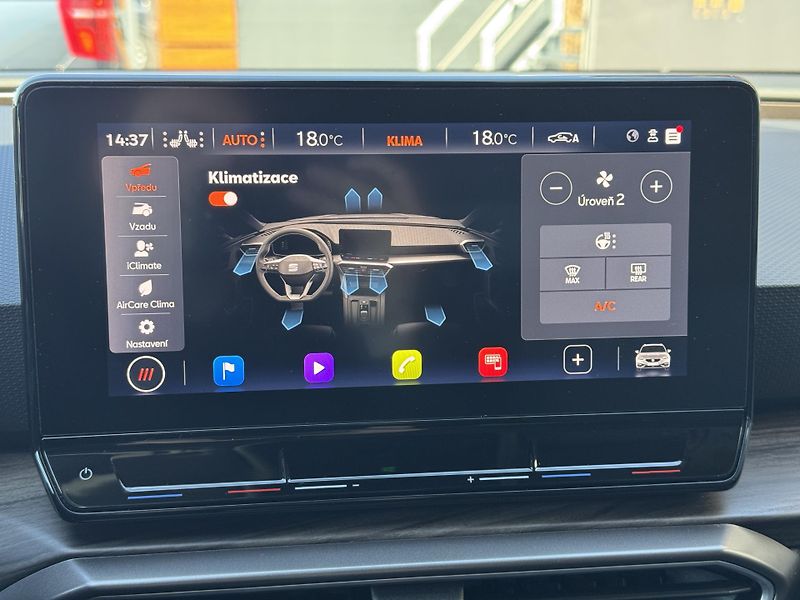 Seat Leon (2022) 1.5eTSi DSG Xcellence DPH RZV - fotka 35 z 50