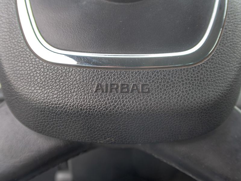 Škoda Octavia (2009) 1.8TSI 118KW 4x4 – 2x KOLA - fotka 27 z 45