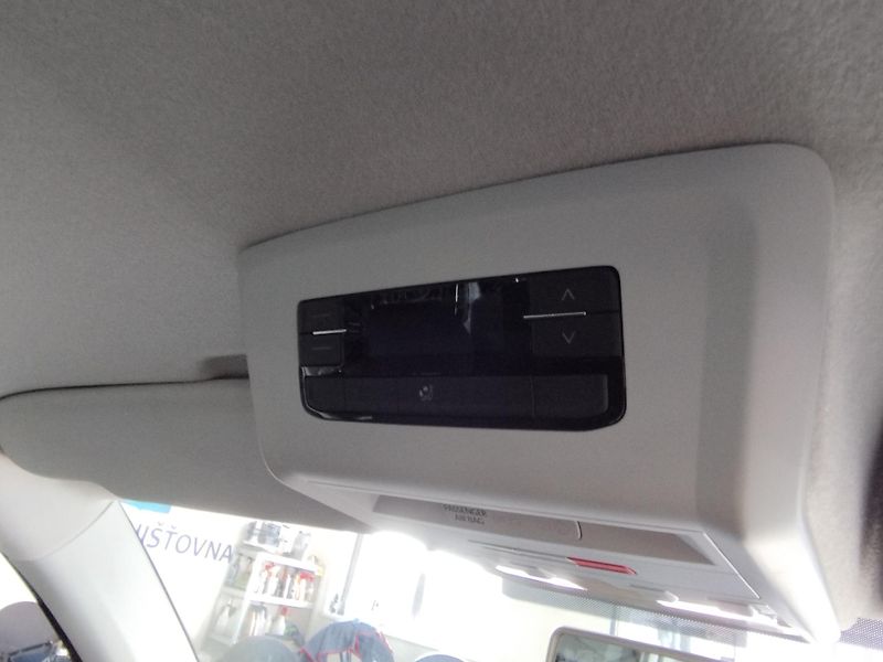 Volkswagen Transporter (2021) 2.0TDi 110kW,TEMP,VYH.SED - fotka 16 z 28