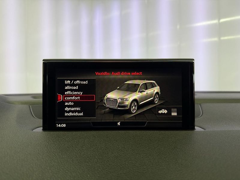 Audi Q7 3.0TDI 200KW QUATTRO S-LINE, V - fotka 16 z 30