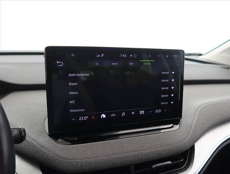 Škoda Enyaq (2021) iV 80 (82 kWh), SoH 90% - fotka 22 z 31