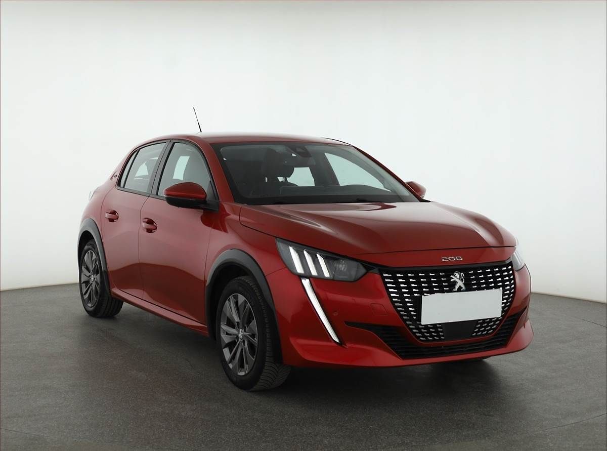 Peugeot 208 50 kWh, SoH 90%, Automat