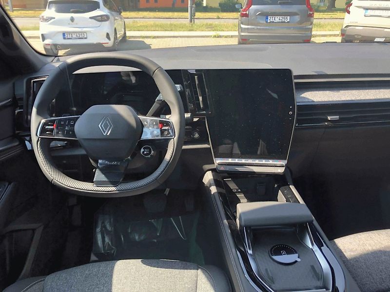 Renault Austral (2026) techno full hybrid E-Tech 200 - fotka 5 z 7