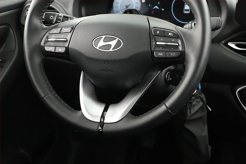 Hyundai i30 (2026) 1.0 T-GDI, COMFORT, KAMERA - fotka 8 z 13