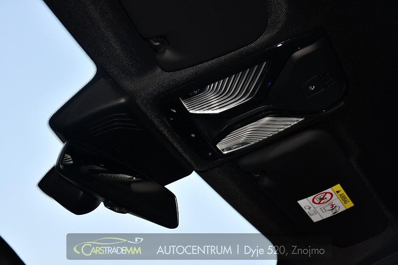 BMW X3 20d M-SPORT HUD TAŽNÉ - fotka 43 z 53