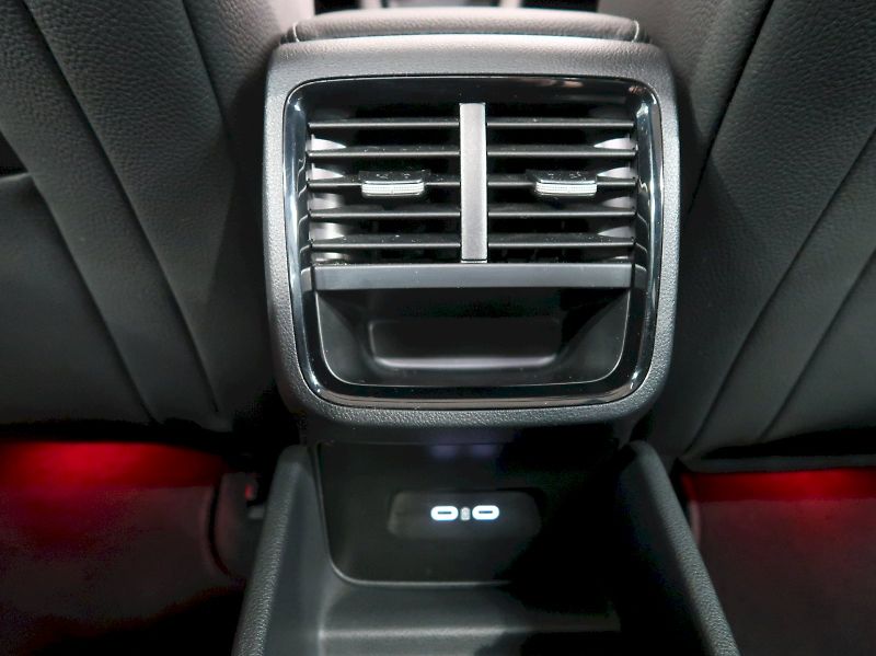 Škoda Octavia (2025) SPORTLINE 2.0TSI 150KW 4x4 DSG - fotka 41 z 44