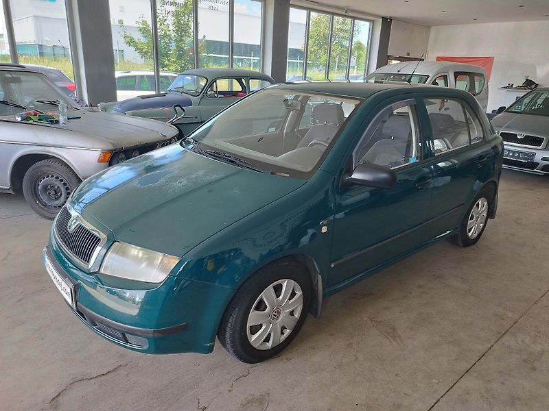 Škoda Fabia (2000) 1,4MPI,50KW,NOVÁ STK - fotka 4 z 19