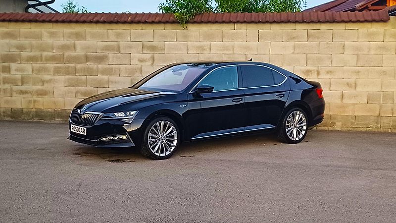 Škoda Superb 200kW 4x4 L&K-WEBASTO-TZ-ČR - fotografie inzerátu