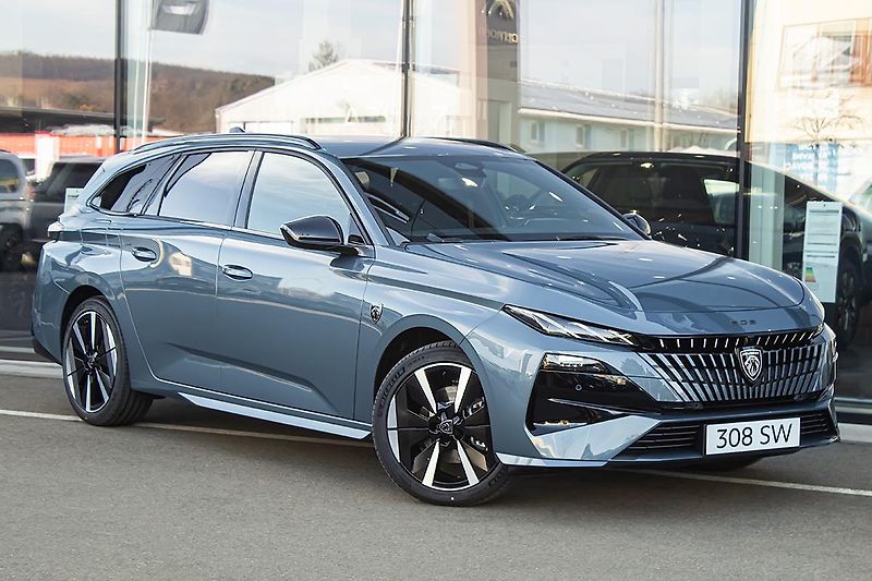 Peugeot 308 (2025) ë-GT 115 kW/157k 58kWh  SW - fotka 3 z 22