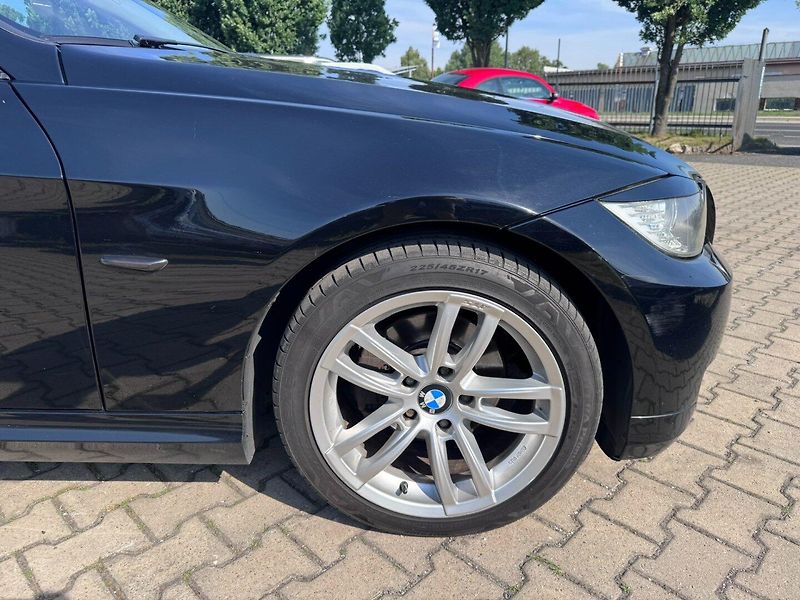 BMW Řada 3 (2011) E90 2,0D 85 KW PĚKNÝ - fotka 18 z 45