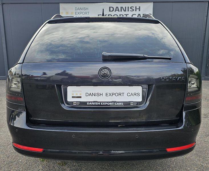 Škoda Octavia 1.2 TSI 77kW,SENZORY,VÝHŘEVY - fotka 11 z 43
