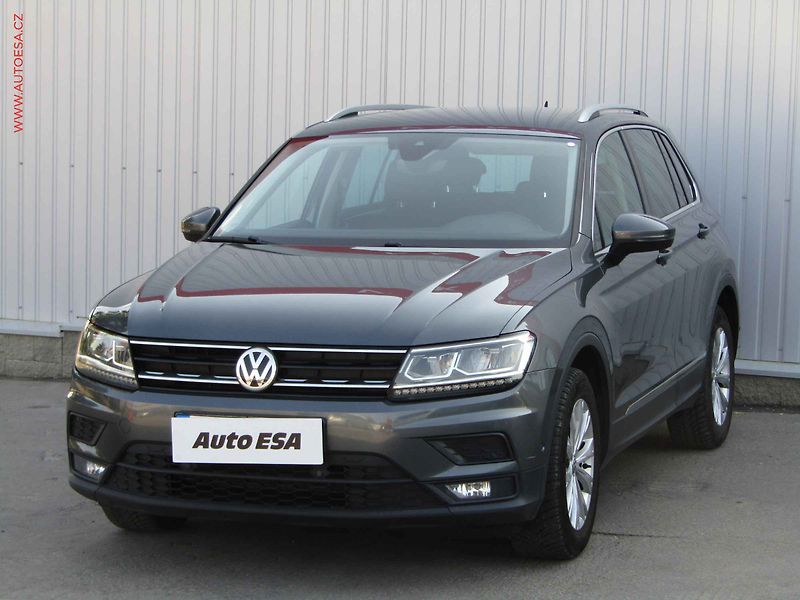 Volkswagen Tiguan (2019) 2.0 TDi, 2.maj,ČR, LED - fotka 3 z 20