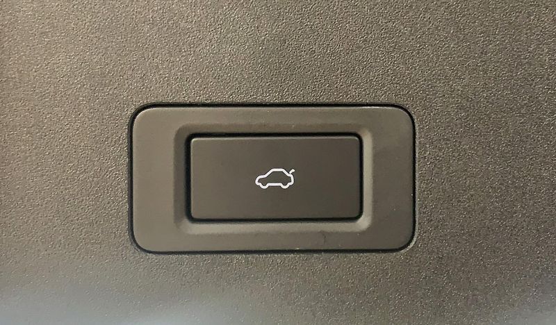 Omoda 9 (2025) Omoda 9 PHEV Premium  - fotka 9 z 31