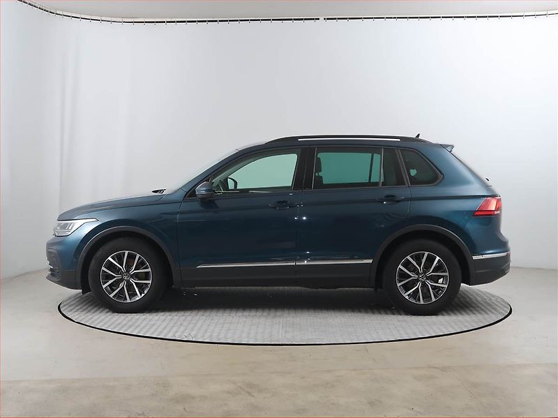 Volkswagen Tiguan (2022) 1.5 TSI - fotka 3 z 17