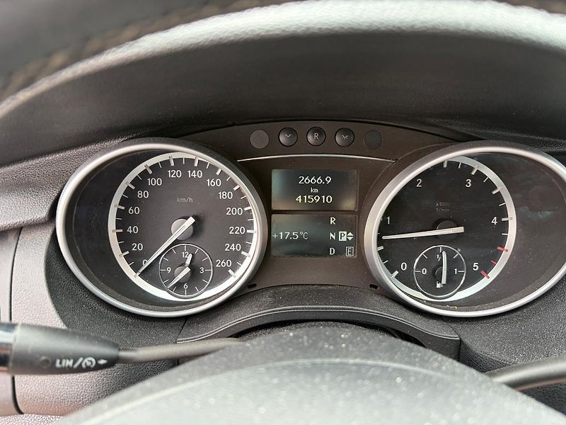 Mercedes-Benz Třídy R (2010) třída R 350 CDI 4MATIC - fotka 7 z 16