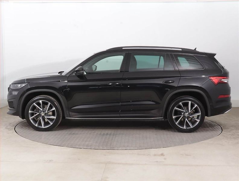 Škoda Kodiaq (2023) Sportline 2.0 TDI - fotka 3 z 21